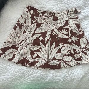 urban outfitters brown and white mini skirt